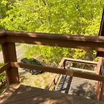 Regent Hilltop Cabin