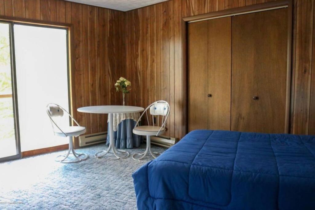 Regent Hilltop Chalet *